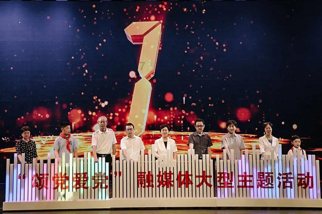 南阳卧龙医院接受消防安全指导工作